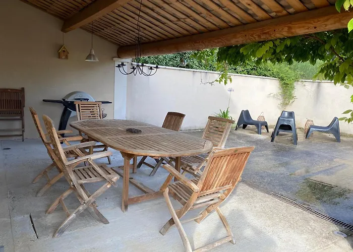 La Maison De Leonie 26
