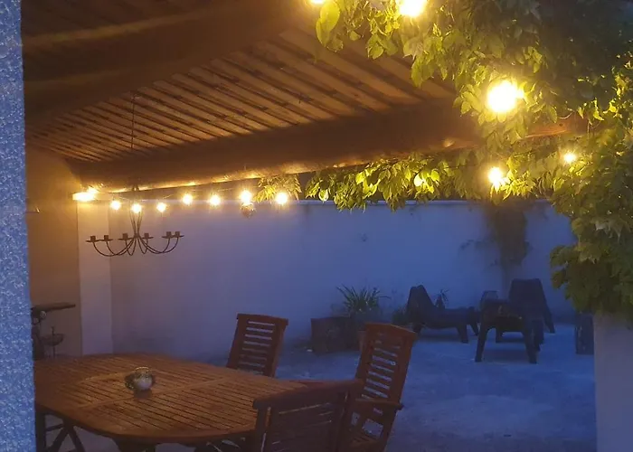 La Maison De Leonie 26
